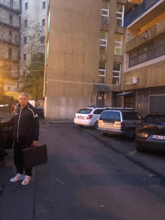 Pastelle Apartment With Own Parking Place Budapeşte Dış mekan fotoğraf